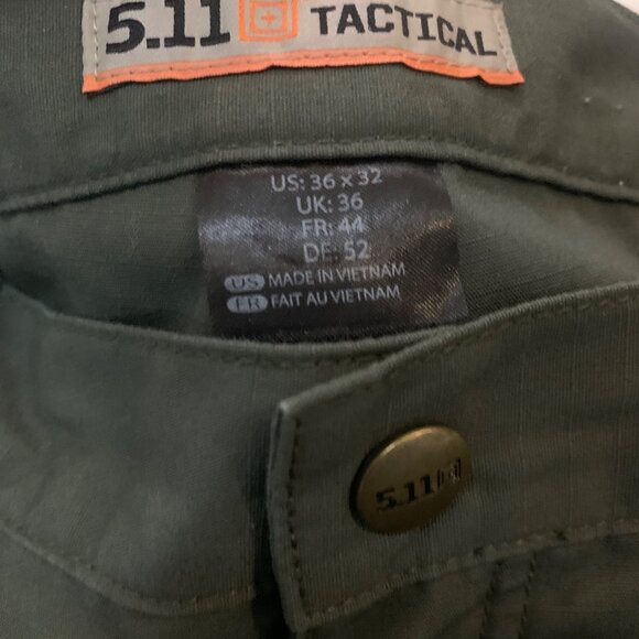 5.11 Tactical Men's Green Ripstop Cargo Pants Sz 32x32 Durable Outdoor Work Wear - Picture 11 of 11